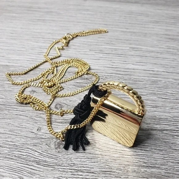 Marc Jacobs Gold Chain Necklace with Brown Pendant - Picture 3 of 7